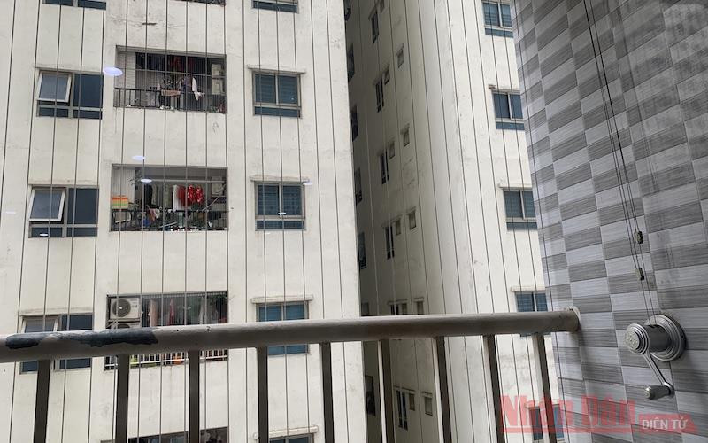 Các gia đình nên có những biện pháp bảo đảm an toàn cần thiết để tránh những tai nạn đáng tiếc xảy ra đối với con em mình.