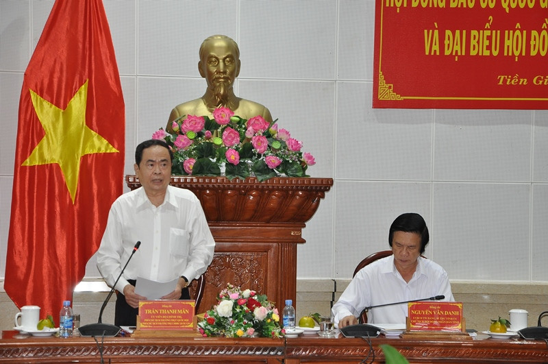 Đồng chí Trần Thanh Mẫn phát biểu chỉ đạo tại buổi làm việc.