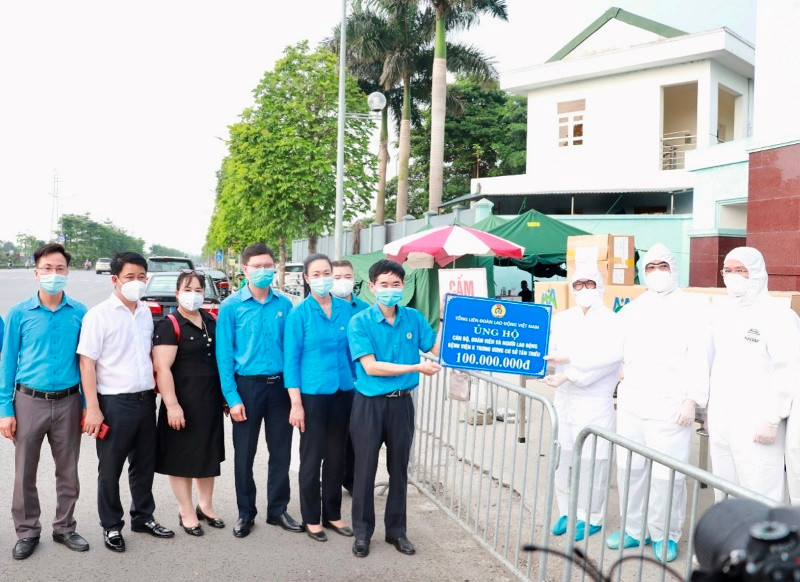 Hỗ trợ đoàn viên và người lao động Bệnh viện K