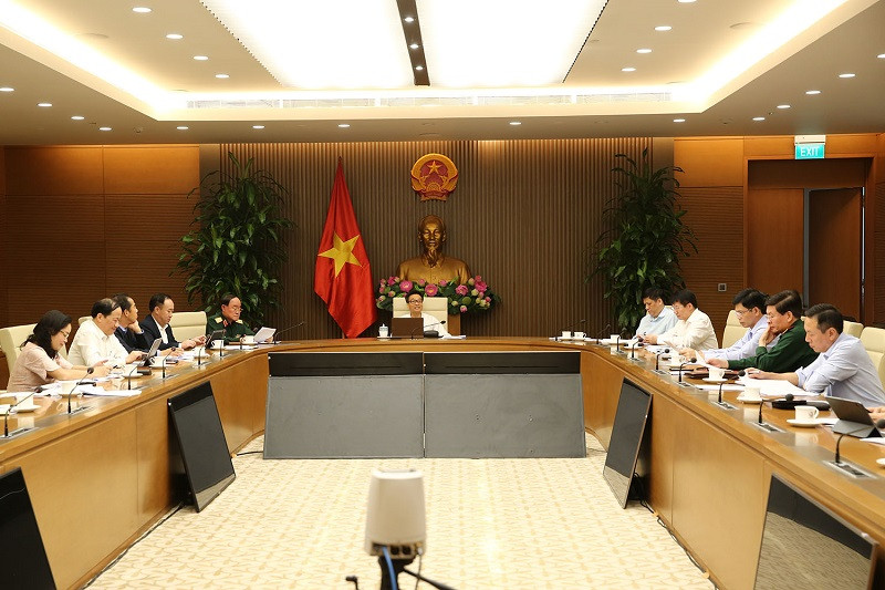 Ban Chỉ đạo Quốc gia phòng, chống dịch Covid-19 họp chiều 2-11. Ảnh: VGP.