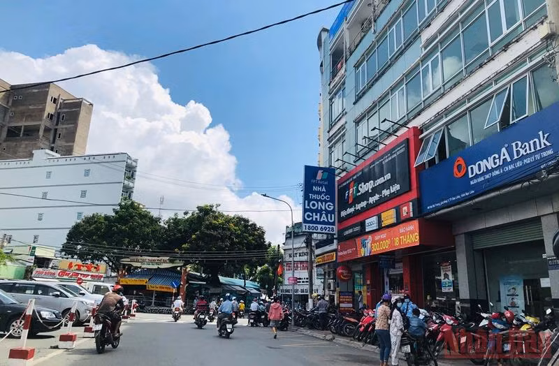 Một góc chợ trung tâm phường 3 (TP Bạc Liêu) trong ngày 20/9. (Ảnh TRỌNG DUY)