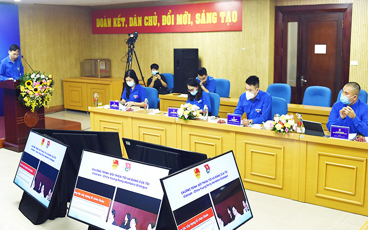 Chương trình đối thoại trực tuyến "Tôi và Đảng của tôi" do T.Ư Đoàn TNCS Hồ Chí Minh phối hợp T.Ư Đoàn TNCS Trung Quốc tổ chức.