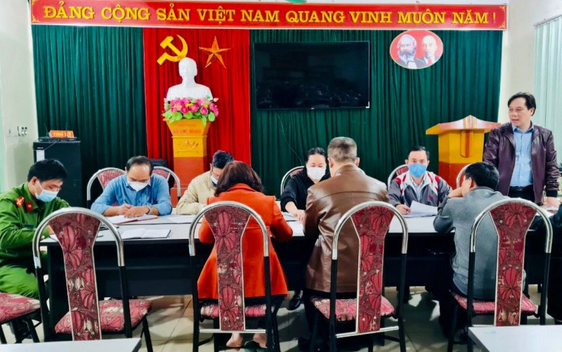 Sở Y tế Bắc Kạn họp khẩn với huyện Ba Bể, sau khi phát hiện 1 ca mắc Covid-19. 