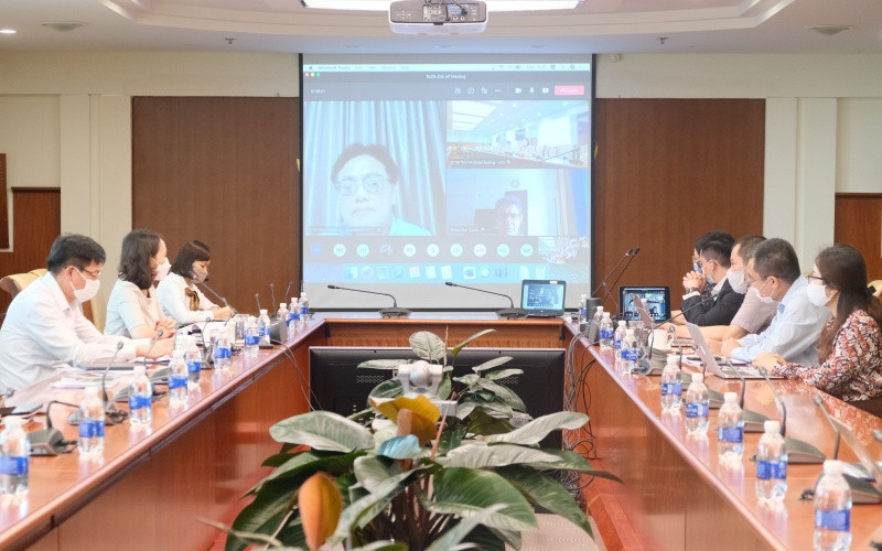 Quang cảnh lễ khởi động dự án thực hiện qua cầu truyền hình.