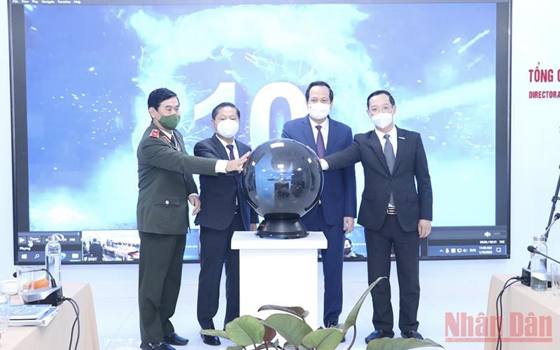 Tổng cục Giáo dục nghề nghiệp công bố Dịch vụ công trực tuyến giáo dục nghề nghiệp. (Ảnh: Chí Tâm)