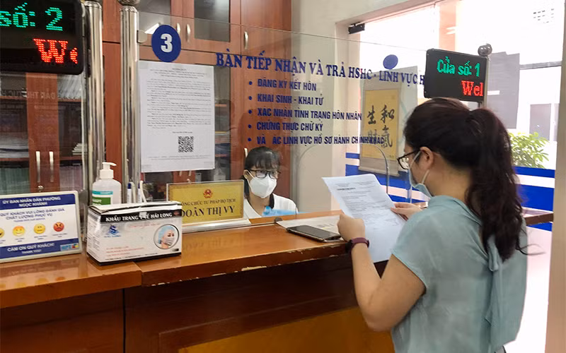 Chức danh cán bộ tư pháp là vị trí công tác được định kỳ chuyển đổi. (Ảnh: Ngọc Trâm)