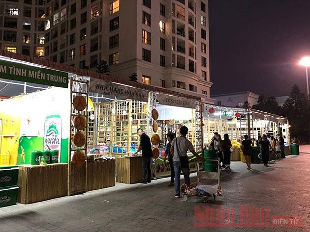 Hội chợ năm 2019 tại Royal City.