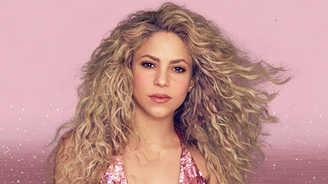 Shakira chăm chỉ học tập