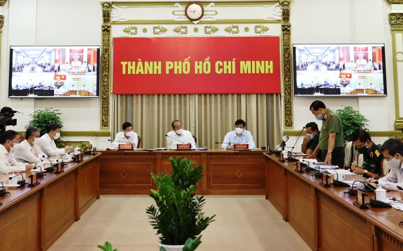 Toàn cảnh cuộc họp.