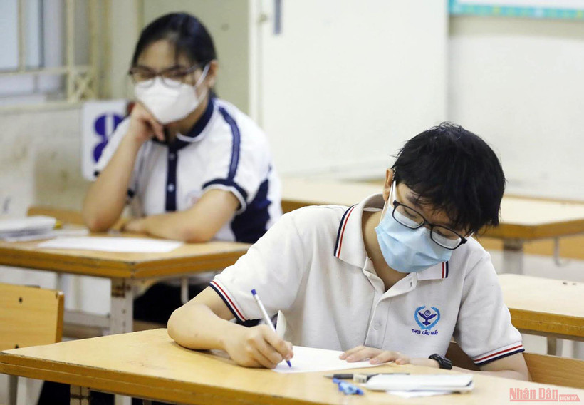 Thí sinh kỳ thi vào lớp 10 năm 2021. Ảnh: DUY LINH