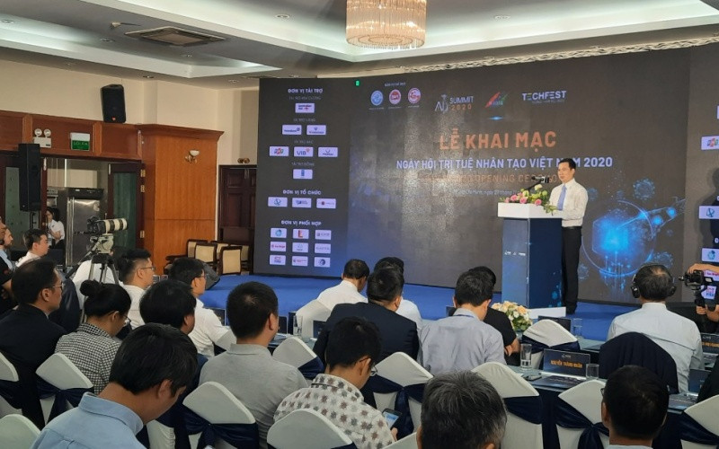 Quang cảnh Ngày hội.