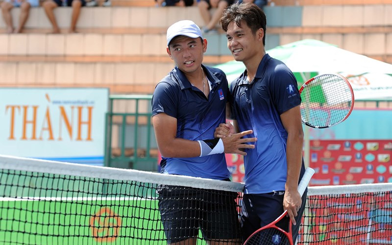 Lý Hoàng Nam (trái) cho thấy mình vẫn không có đối thủ ở giải năm nay.