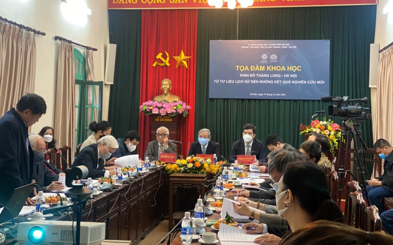 Các cuộc khai quật khảo cổ tại Hoàng thành Thăng Long cung cấp nhiều dữ liệu lịch sử, kiến trúc… quan trọng.