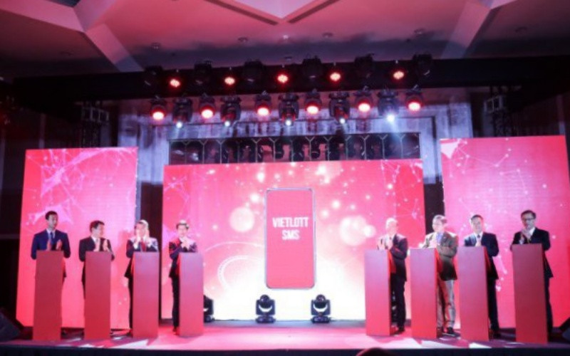 VNPT chính thức ra mắt kênh phân phối xổ số tự chọn Vietlott qua điện thoại bằng ứng dụng VNPT Pay.