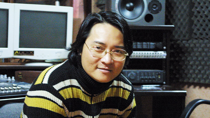 Nhạc sĩ Ngọc Châu năm 2005. Ảnh: NGUYỄN ĐÌNH TOÁN