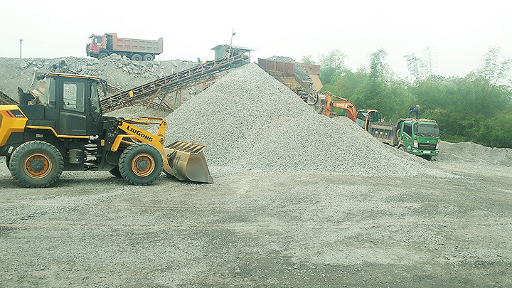 Công trường chế biến đá của doanh nghiệp tư nhân Toàn Diện.