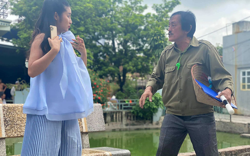 Nghệ sĩ Giang Còi trong một cảnh hài. Ảnh: FB nghệ sĩ.