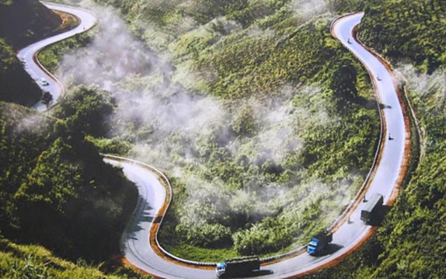 Chinh phục đèo Vi-ô-lắc