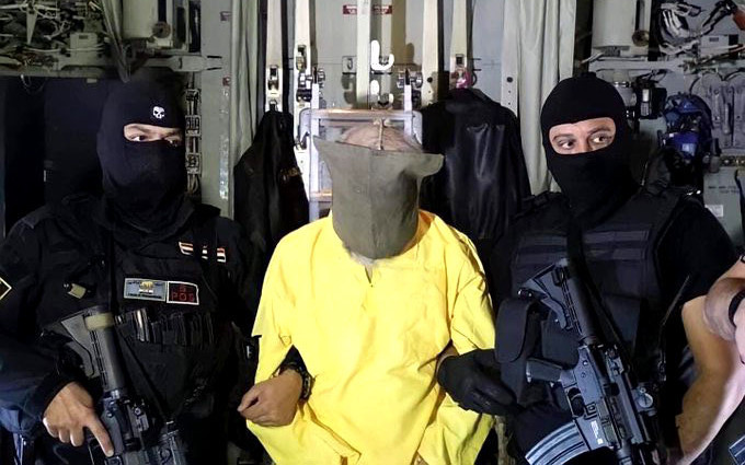 Cơ quan tình báo Iraq bắt giữ Sami Jasim, đối tượng phụ trách vấn đề tài chính kiêm cấp phó của thủ lĩnh IS. (Ảnh: Hãng thông tấn quốc gia Iraq)