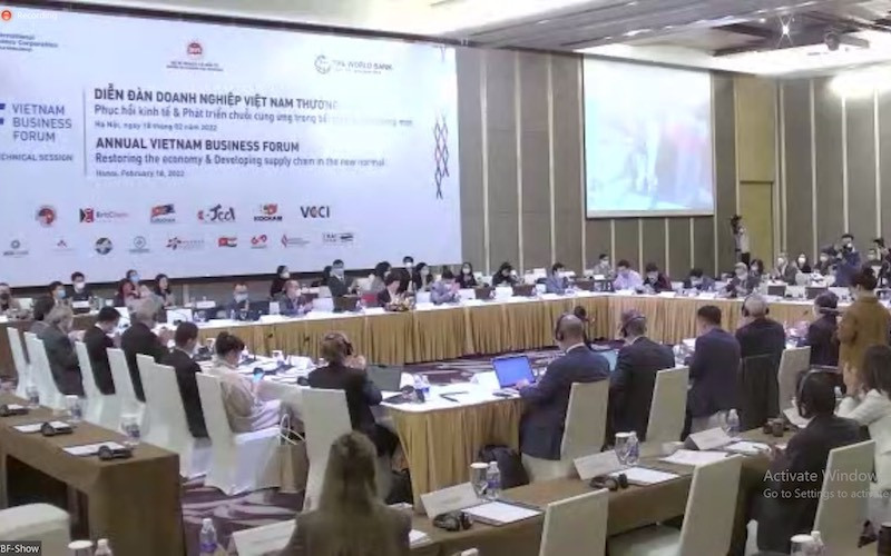 Phiên họp kỹ thuật với các chủ đề: Khôi phục chuỗi cung ứng, bảo đảm lưu thông hàng hóa, thu hút đầu tư và nâng cao năng lực cạnh tranh. (Ảnh : VBF)