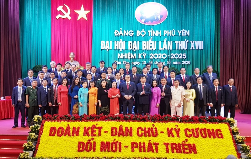 Ban Chấp hành Đảng bộ tỉnh Phú Yên, nhiệm kỳ 2020 - 2025. 