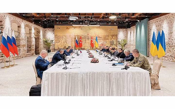 Đàm phán giữa Nga và Ukraine tại Istanbul, Thổ Nhĩ Kỳ ngày 29-3. Ảnh: REUTERS