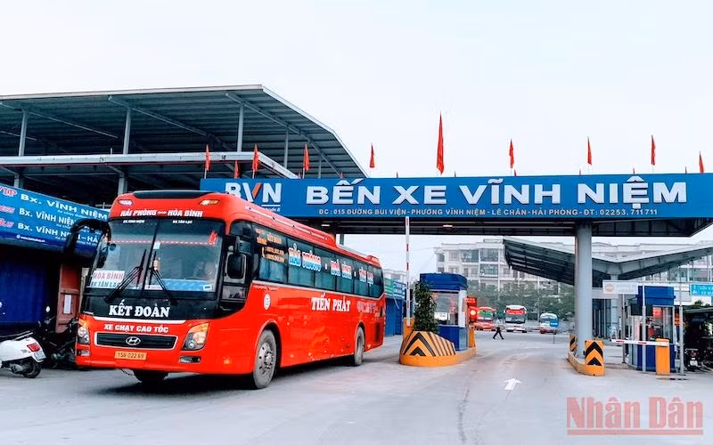Bến xe khách Vĩnh Niệm tại Hải Phòng, một bến xe khách mới, hiện đại và khá lớn sẽ được hoạt động trở lại từ ngày 18/1 sau thời gian tạm dừng do trong khu vực có cấp độ dịch Covid-19 là vùng đỏ.