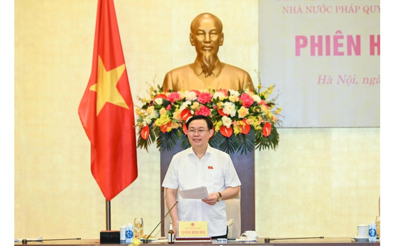 Chủ tịch Quốc hội Vương Đình Huệ phát biểu ý kiến tại phiên họp. (Ảnh: Duy Linh)