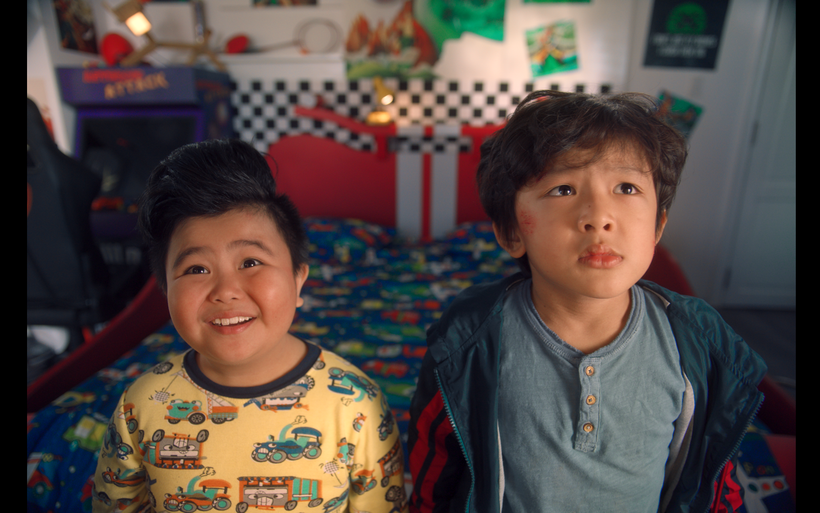 Diễn xuất của các diễn viên nhí trong phim Maika: Cô bé đến từ hành tinh khác nhận được nhiều lời khen ngợi.