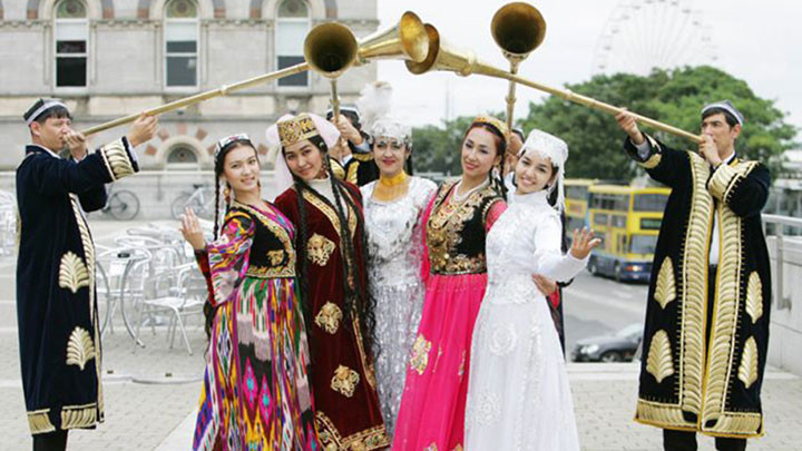 Một đám cưới truyền thống ở Uzbekistan. Ảnh: SIMURG TRAVEL.COM