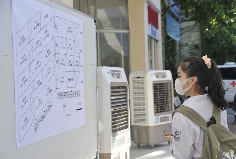 Tại kỳ thi vào lớp 10 của Trường THPT chuyên Khoa học xã hội và Nhân văn. Ảnh: USSH