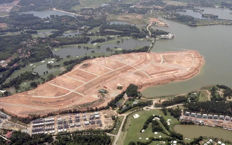 Hàng trăm ha lòng hồ Đại Lải bị Công ty TNHH Đại Lải Việt Nam bức tử.