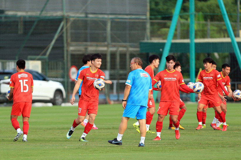 Tối nay (4/9), thầy trò HLV Park Hang-seo sẽ trở lại sân tập để chuẩn bị cho trận đấu với đội tuyển Australia. (Ảnh: VFF)