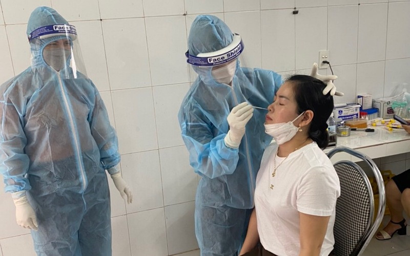 Ngành Y tế tỉnh Thái Bình chủ động xét nghiệm SARS-CoV-2 cho sáu nhóm nguy cơ.