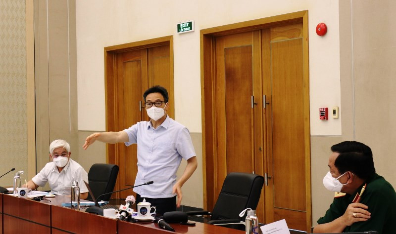 Phó Thủ tướng Chính phủ Vũ Đức Đam kiểm tra và làm việc với lãnh đạo tỉnh Bình Dương về công tác phòng, chống dịch Covid-19.