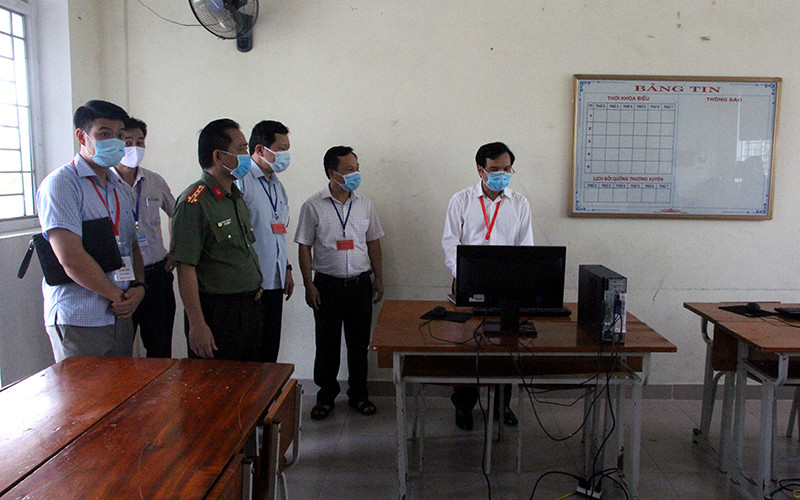 Ban Chỉ đạo quốc gia thi tốt nghiệp THPT 2020 kiểm tra công tác chuẩn bị chấm thi tại Yên Bái.