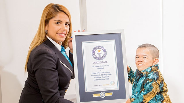 Người thấp nhất thế giới