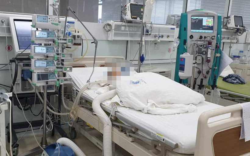 Cứu sống bệnh nhi nguy kịch do biến chứng tay chân miệng nặng