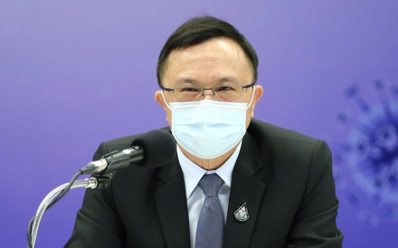 Cục trưởng Cục Khoa học Y tế Thái Lan Supakit Sirilak. 