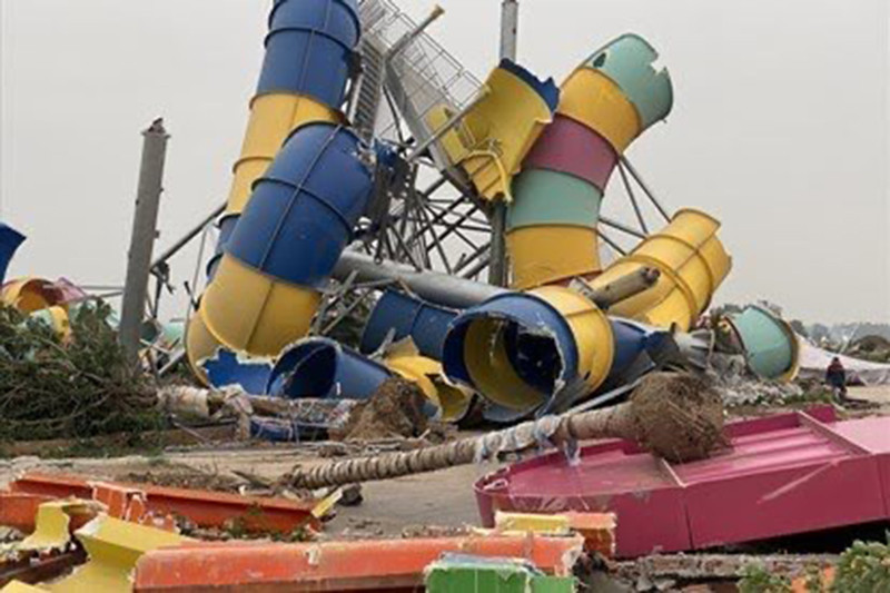 Nhiều hạng mục Công viên nước Thanh Hà bị phá dỡ. Ảnh: CTV