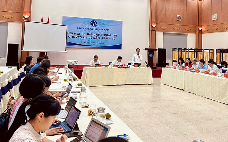 Hội nghị cung cấp thông tin chuyên đề về chính sách bảo hiểm y tế.
