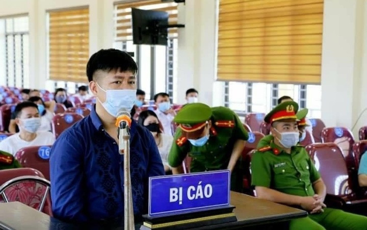 Bị cáo Hồ Trung Dũng tại phiên tòa.