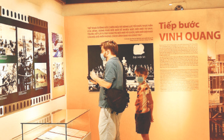 Những kỷ vật đặc biệt gắn liền với mùa thu lịch sử