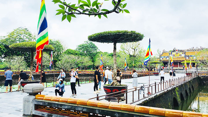 Du lịch Thừa Thiên Huế chưa khai thác hết tiềm năng, thế mạnh vốn có.