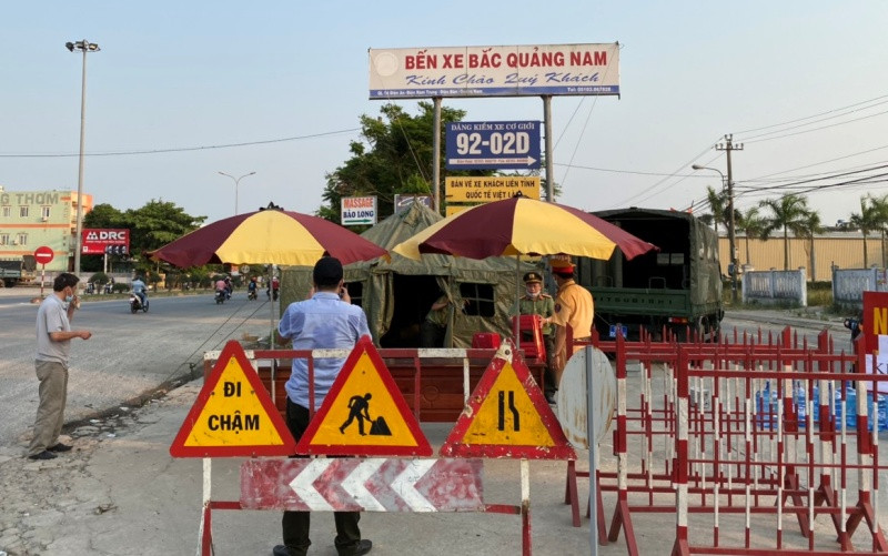 Công an tỉnh duy trì các chốt kiểm soát dịch trên địa bàn tỉnh.