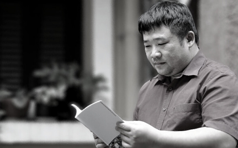 Chân dung nhà thơ Lý Hữu Lương.