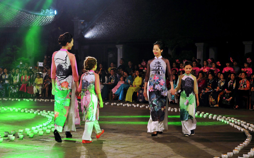 Sự đóng góp của văn hóa thể hiện ở nhiều lĩnh vực, đặc biệt là các ngành công nghiệp văn hóa. Ảnh: Thanh Trúc