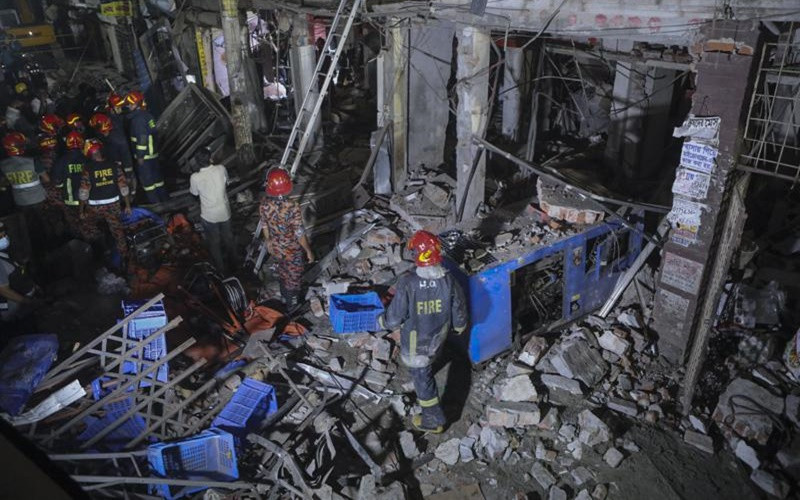 Hiện trường vụ nổ. (Ảnh: AP)