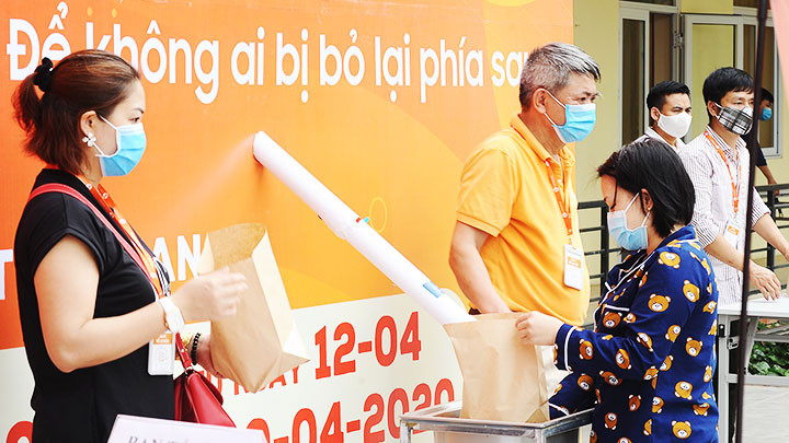 Đời sống người dân luôn được quan tâm. Ảnh: NAM ANH