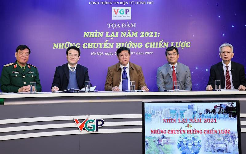 Tọa đàm "Nhìn lại 2021 - Những chuyển hướng chiến lược". (Ảnh: VGP).